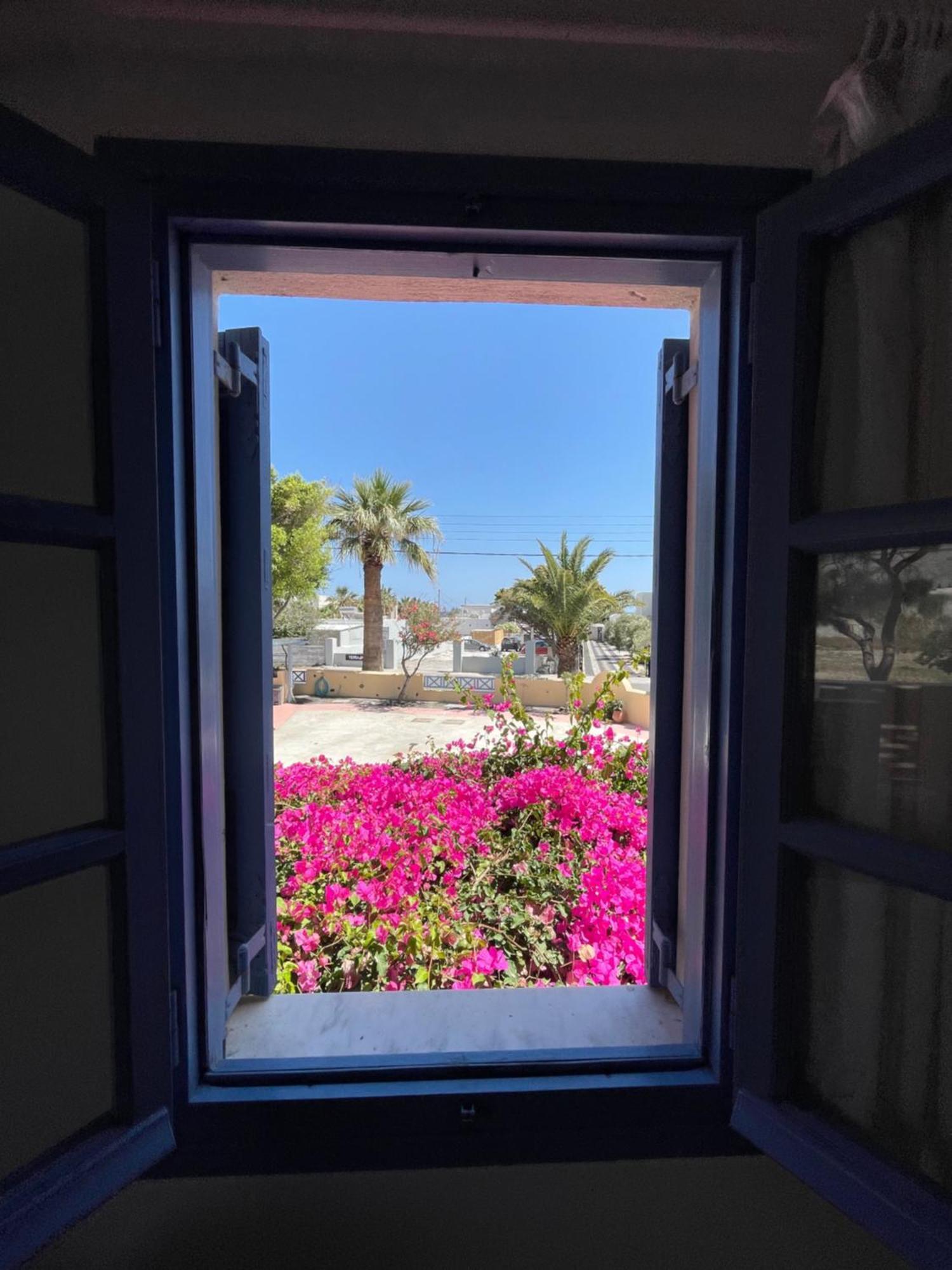 Asterias Mini Coastal Apartments Perivolos  Dış mekan fotoğraf